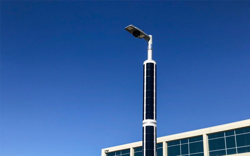 Luminarias y CCTV Solar